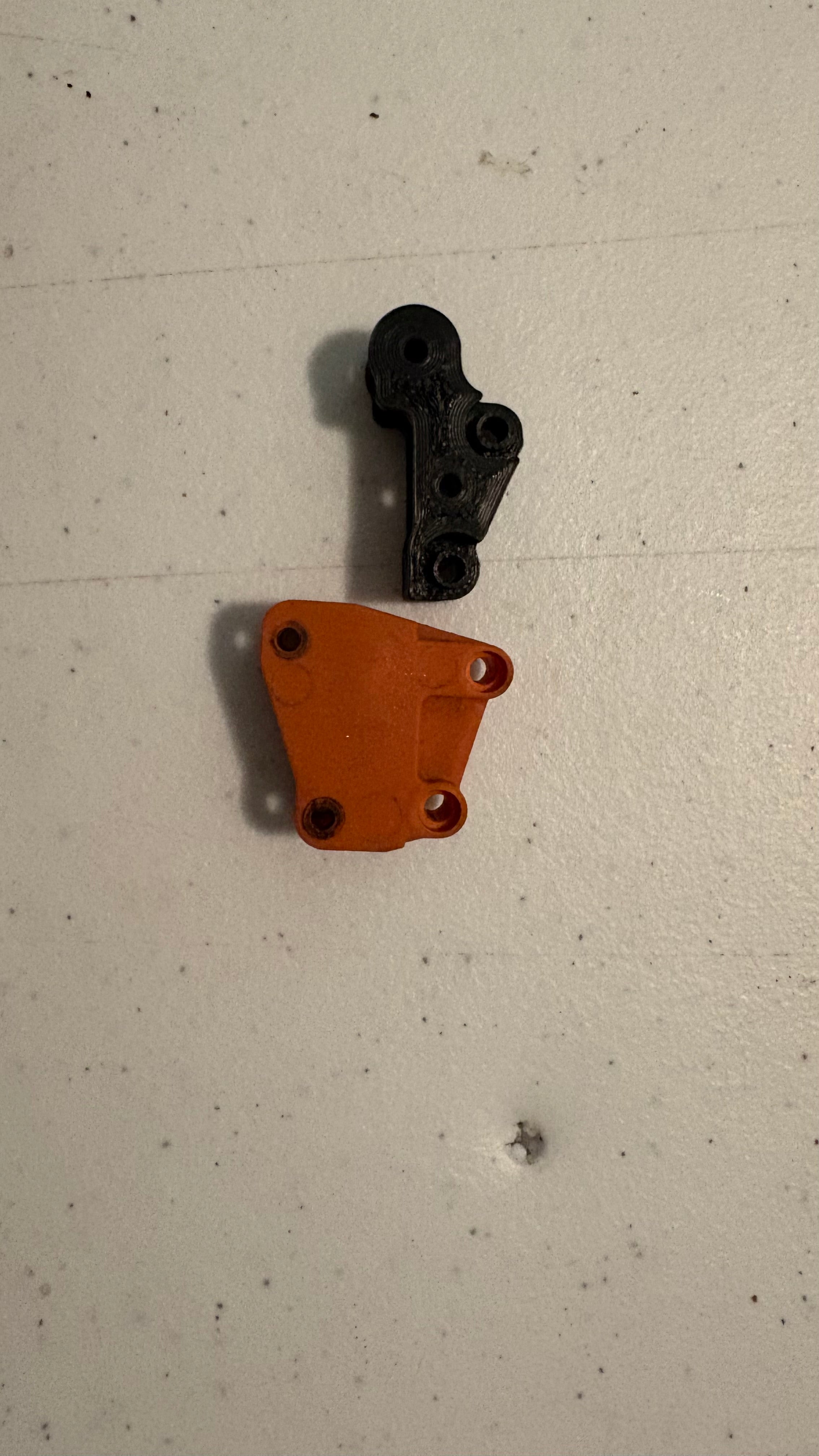 Axial RYFT Rear upper Shock Mounts